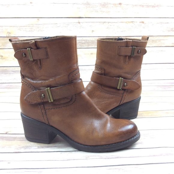 clarks mid calf boots